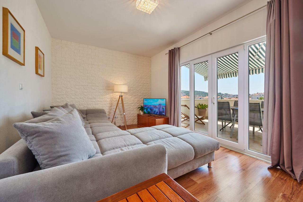 Apartmani Sara I Klara Traù Esterno foto